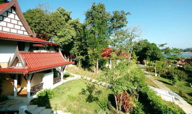 Holiday Villa, Lanta Koh Lanta Exterior photo